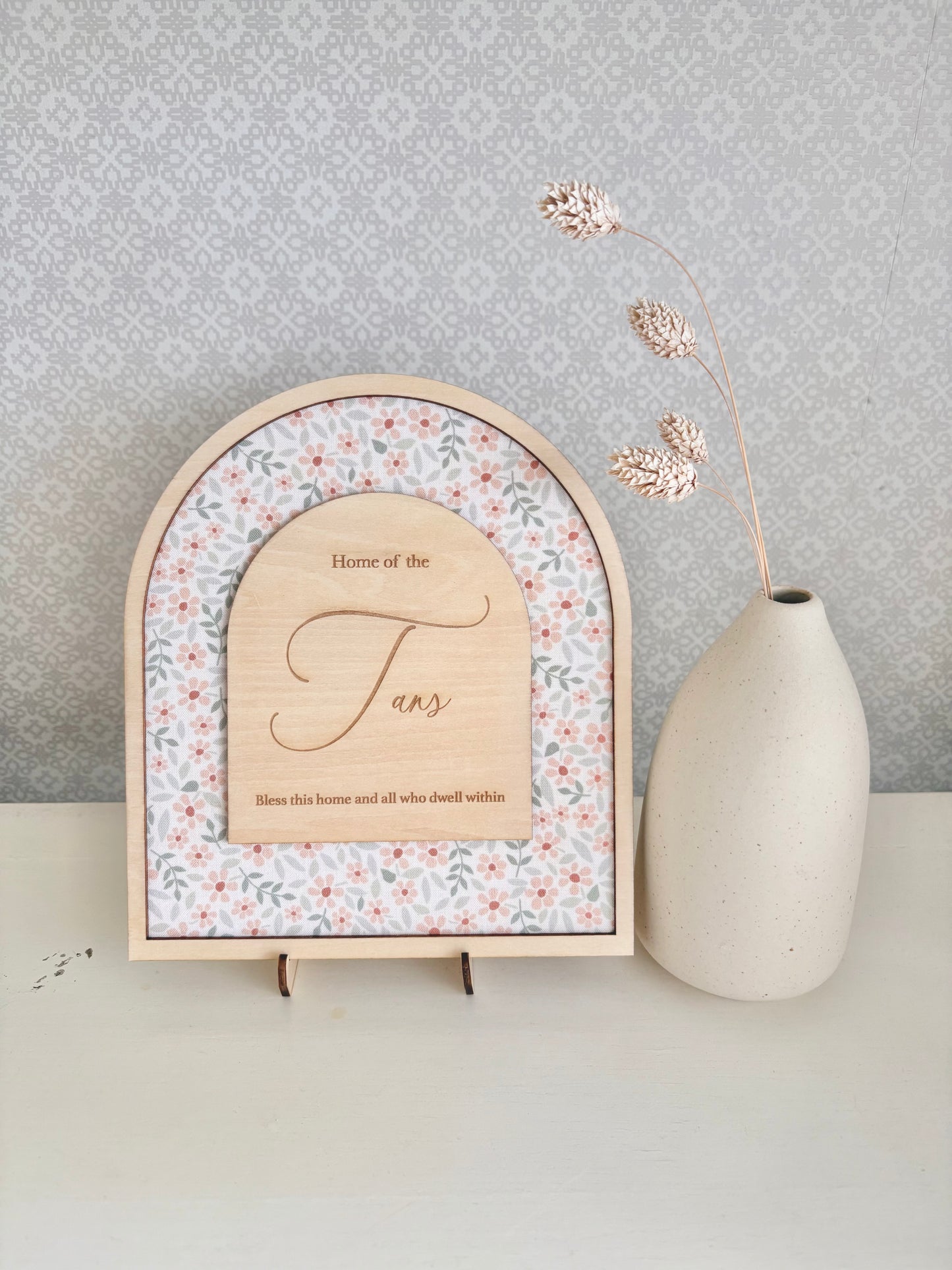 Arch Family Wall Frame - Small