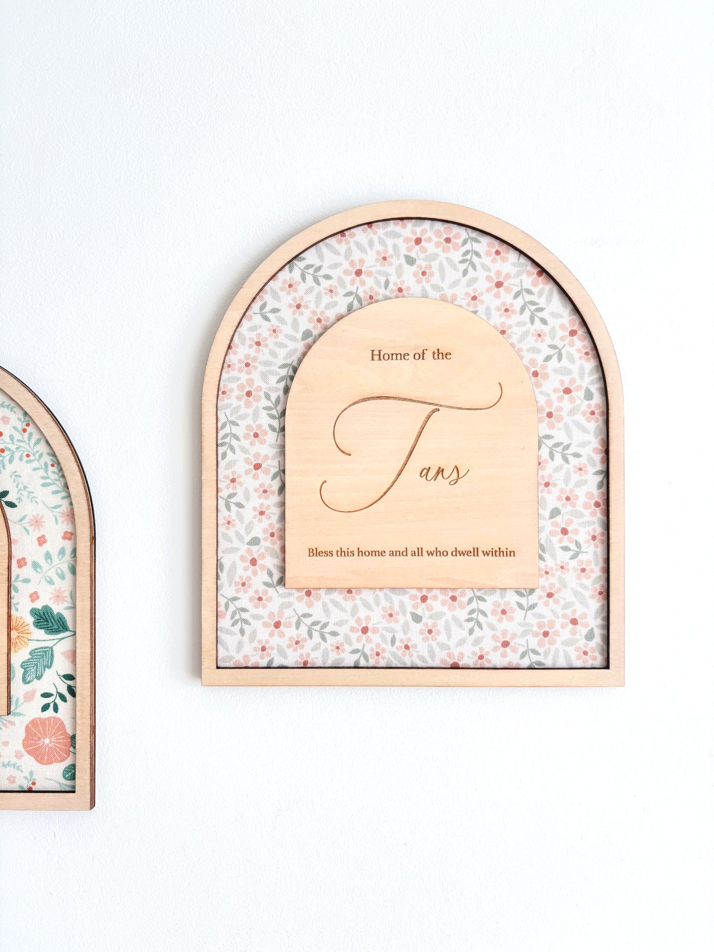 Arch Family Wall Frame - Small