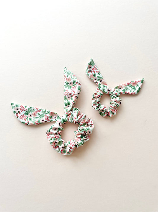 Bow Scrunchie - Wildberry Store